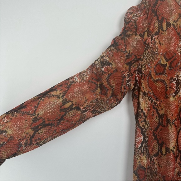 Madrag Sheer Tunic Top Plus Size 3x Red Snakeskin Going Out Club Festival - Picture 3 of 6